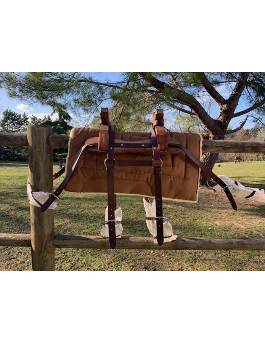 Bât pour âne, avec 4 sangles à brins. Plus ponté de fixation croupière