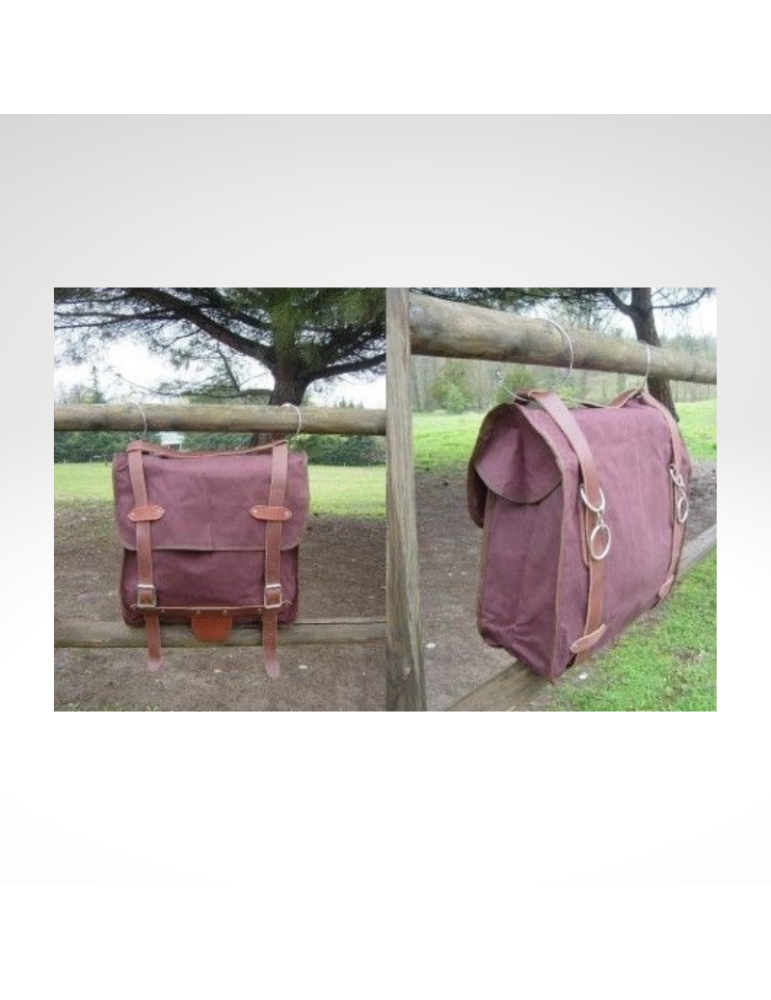 Sacoche de bat en toile, coton imperméable, sanglage cuir.