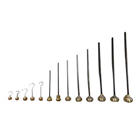 Battant de cloche en bronze – Sellerie Baude 2