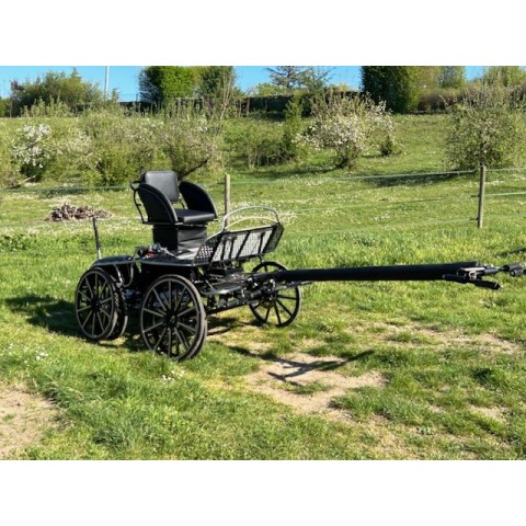 Voiture vue de devant 2