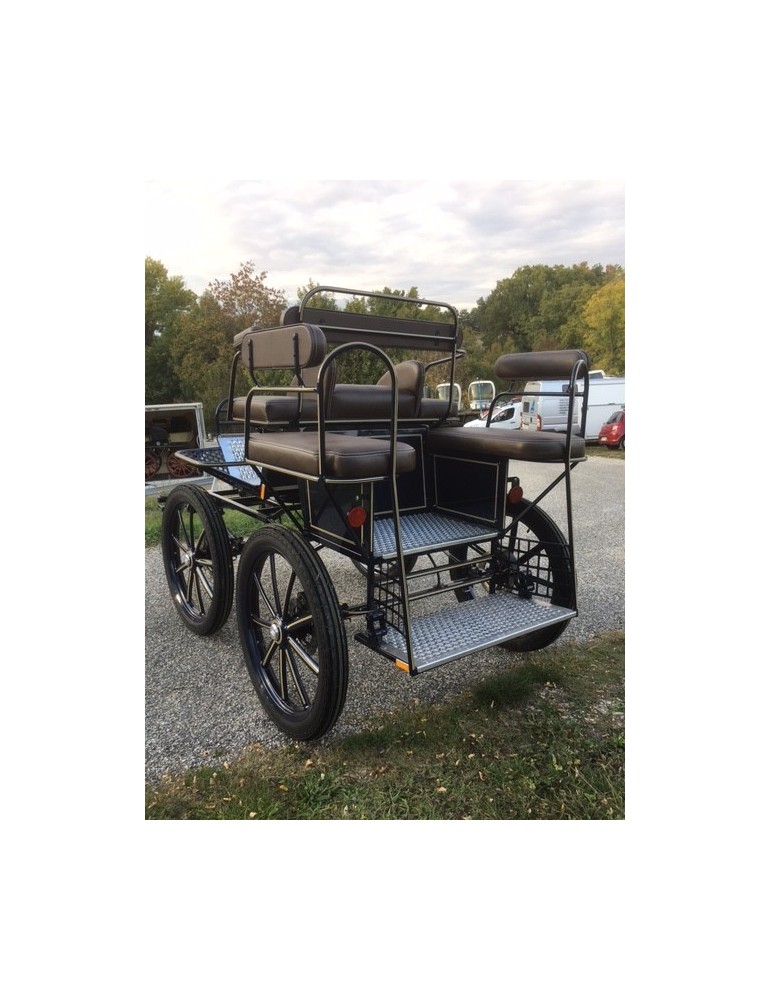 Voiture attelage Mixte 125L